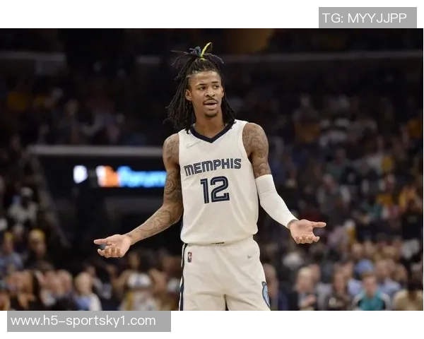 克莱与莫兰特出战数据对比31岁克莱伤后复出304场22岁莫兰特仅206场